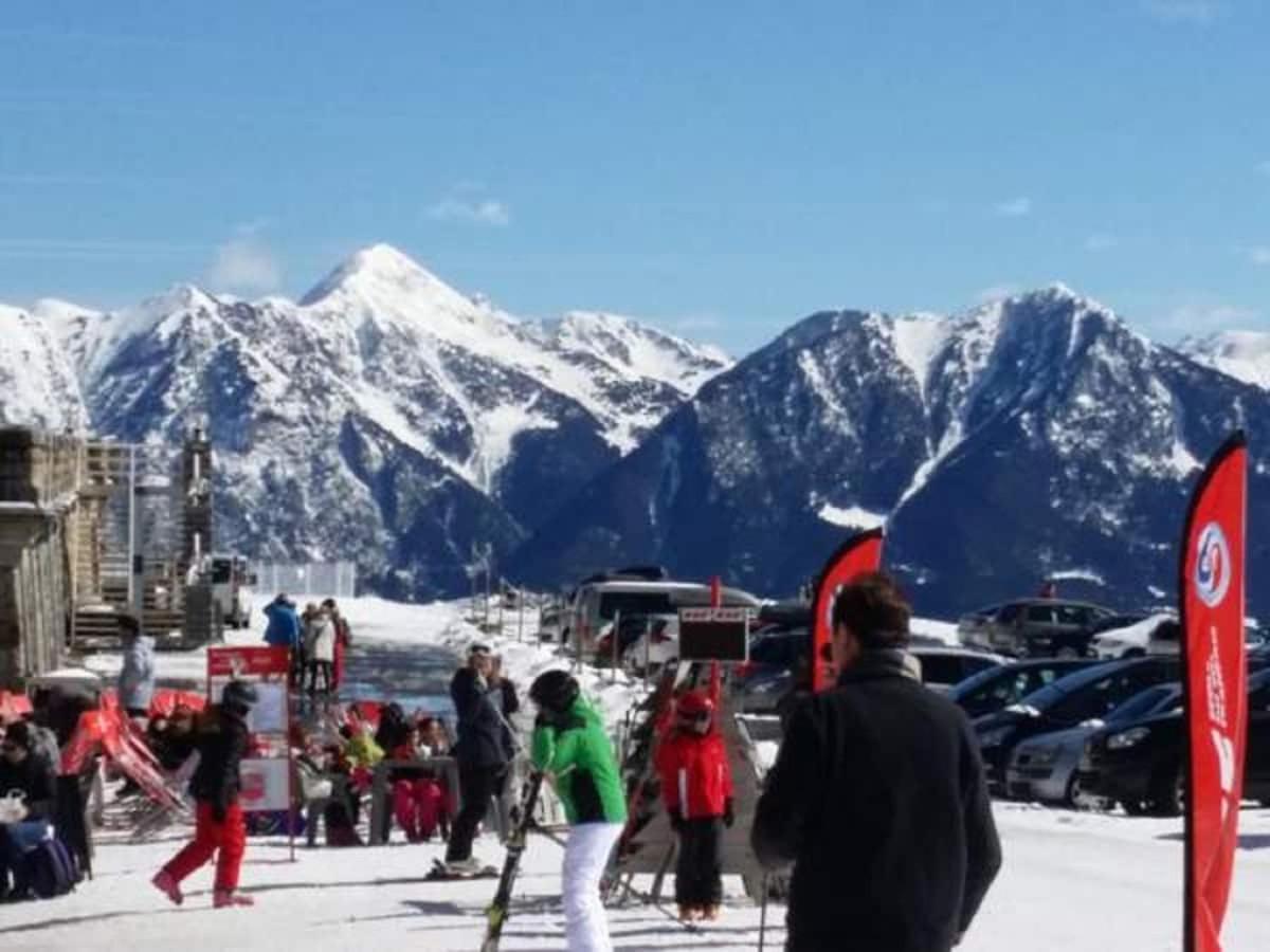 Appartement T2 4 Personnes Wifi Et Climatisation Bagneres-de-Luchon Bagian luar foto